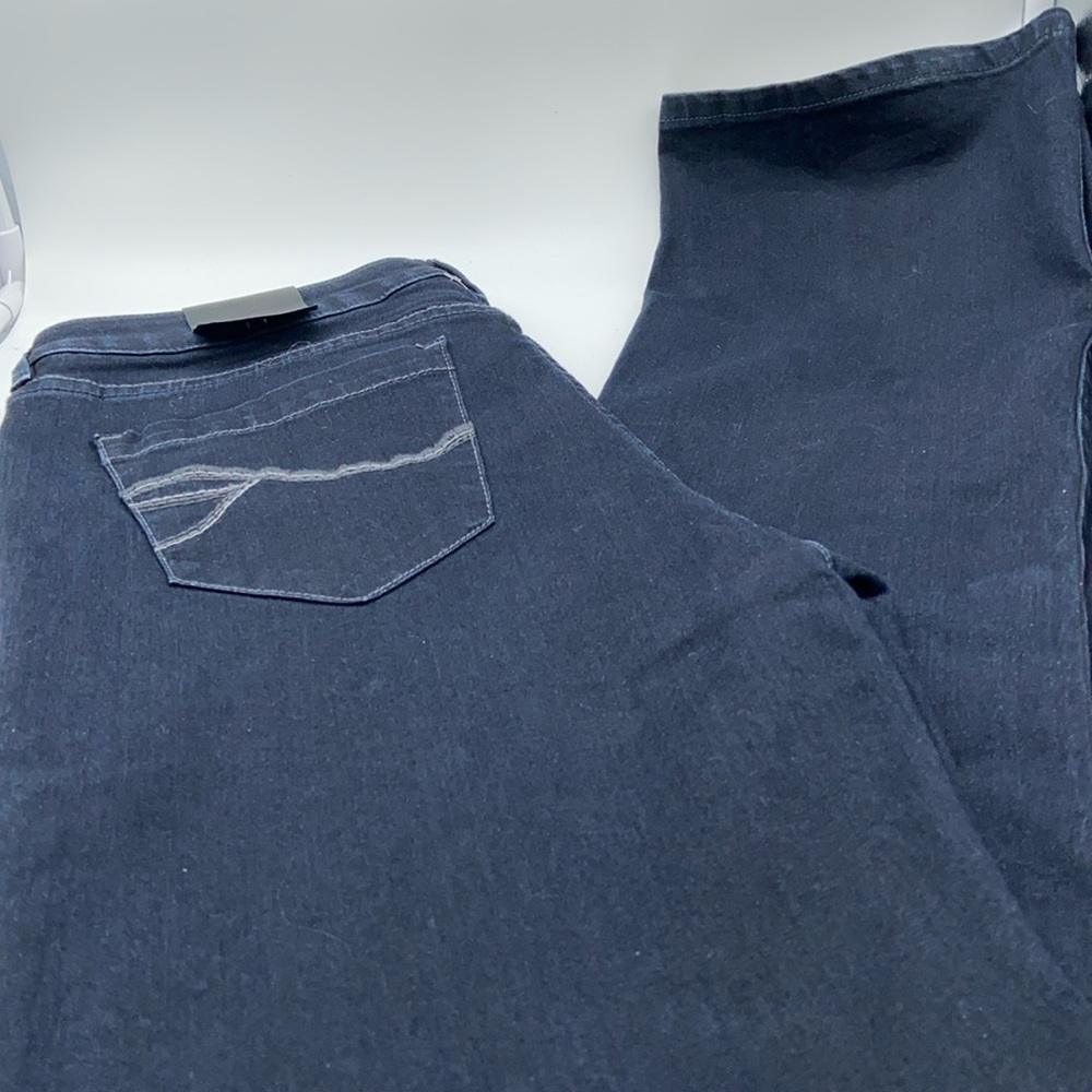 Revolution by Ricki’s Ashley Barely Bootcut Jeans 29 X 32 New